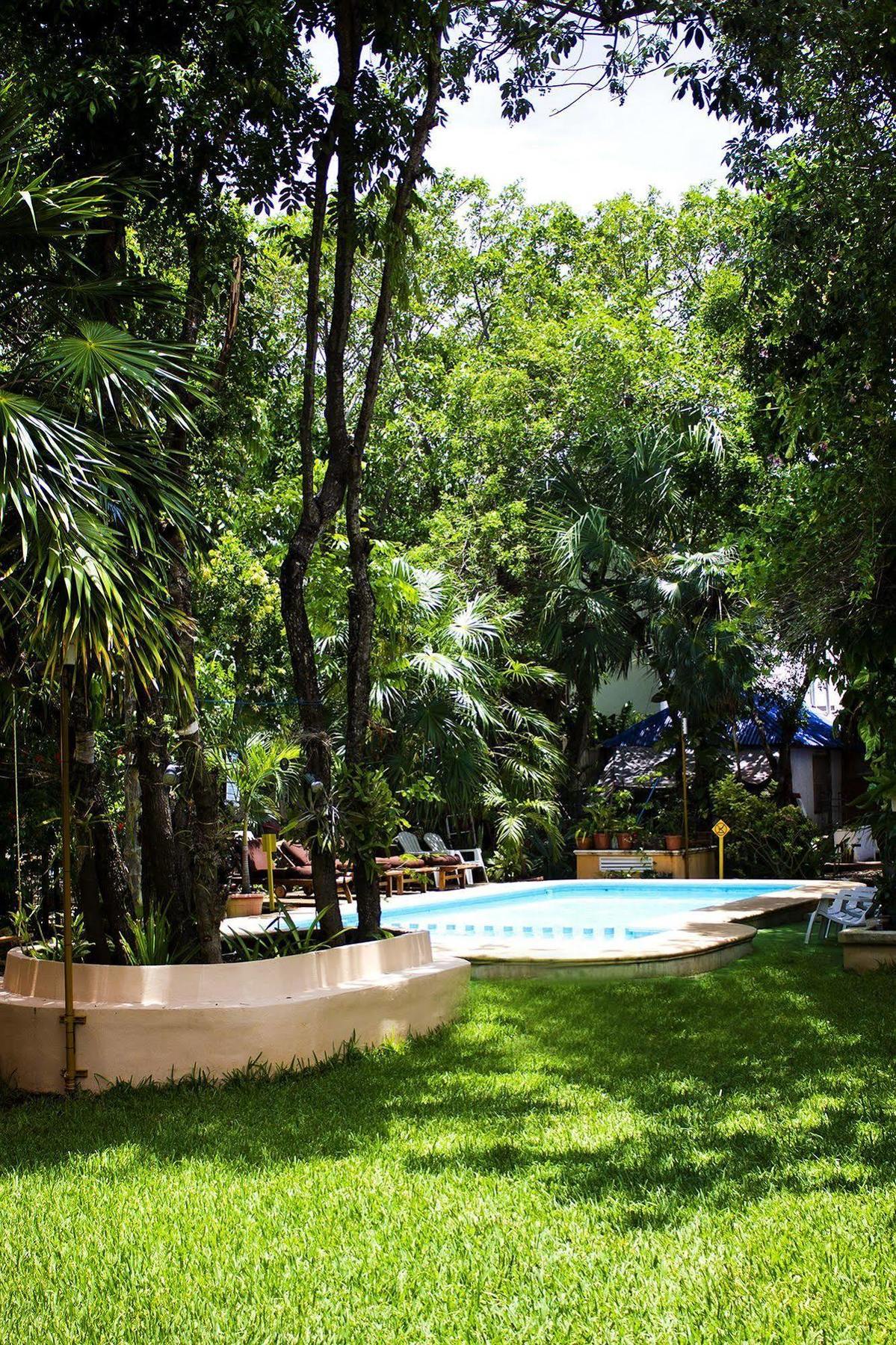 Koox City Garden Hotel Playa del Carmen Exterior photo